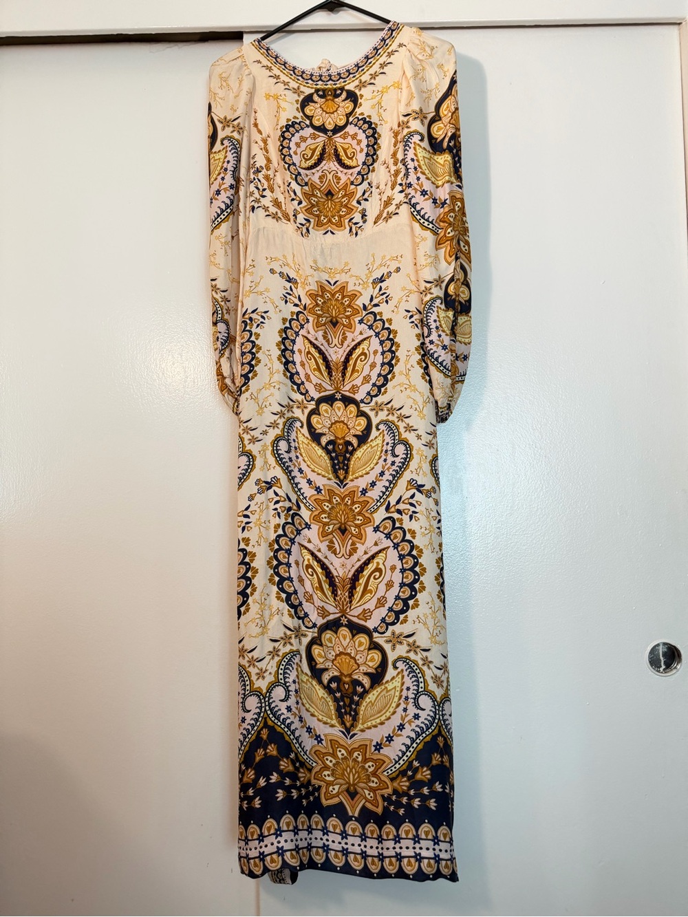 FARM Rio Beige Multi Midi
Dress Boho Long Sleeve